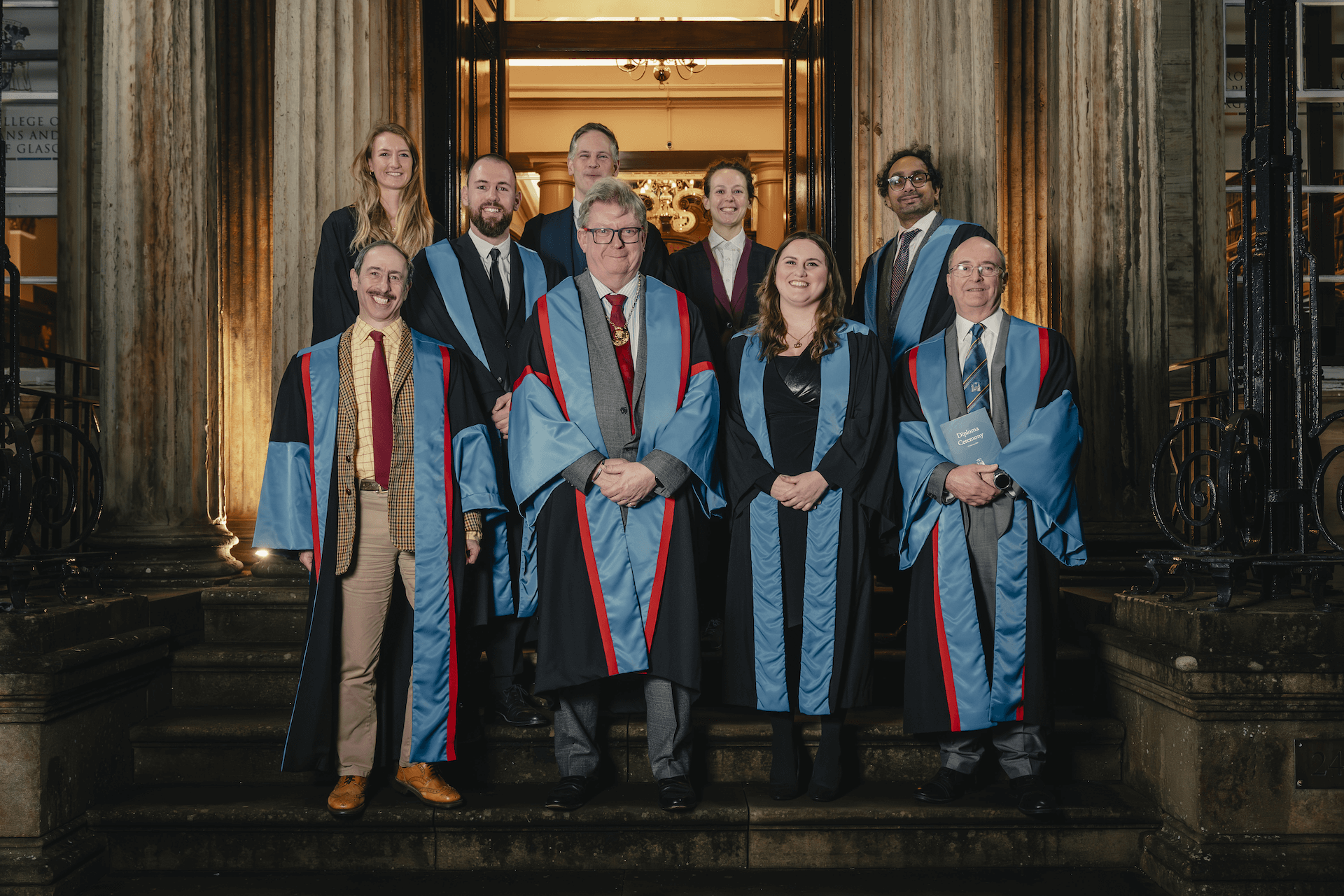 Members of the faculty of Travel Medicine in academical dress.