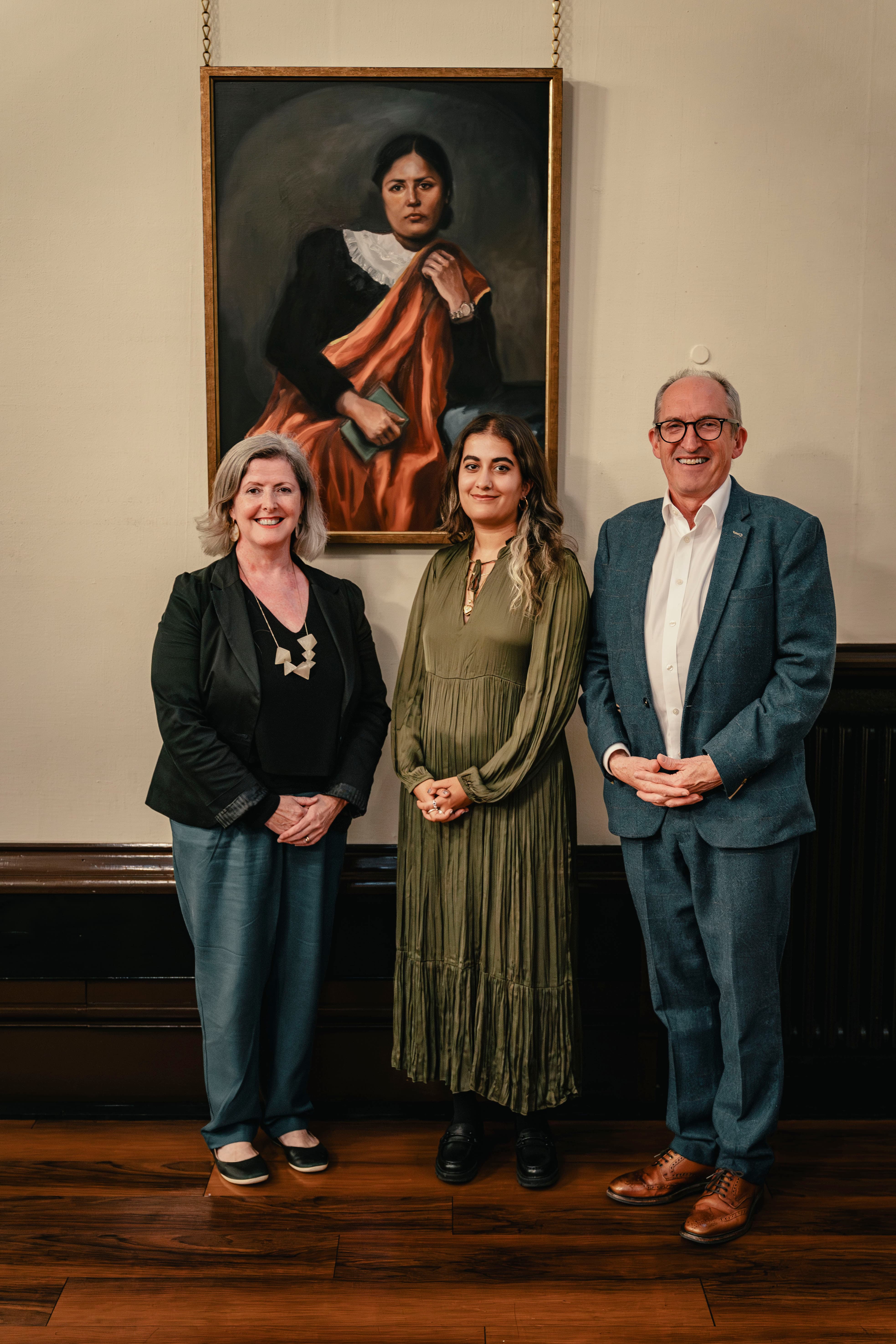 Jamini Sen portrait with artist and College representatives